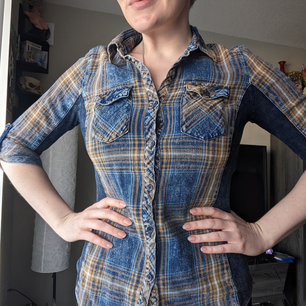Plaid Short Sleeve Shirt 😍